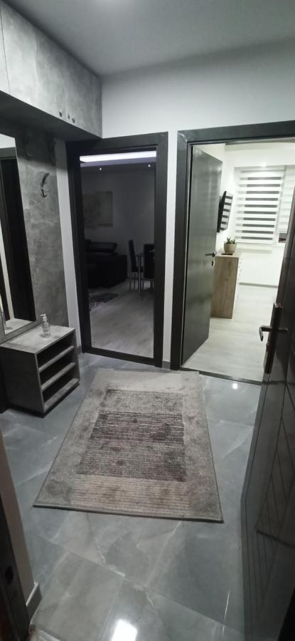 Lux Apartment 7, Parking Ni 외부 사진