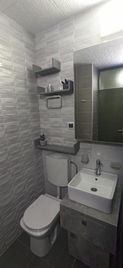 Lux Apartment 7, Parking Ni 외부 사진