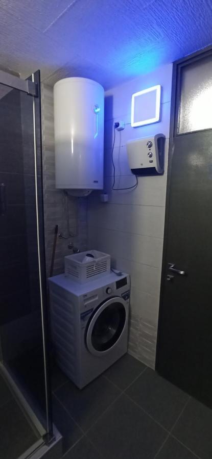 Lux Apartment 7, Parking Ni 외부 사진
